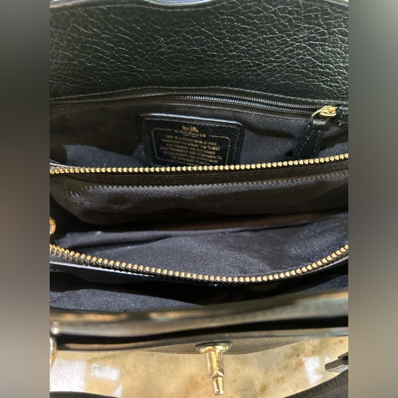 Coach Crossbody Handbag - Picture 4 of 6